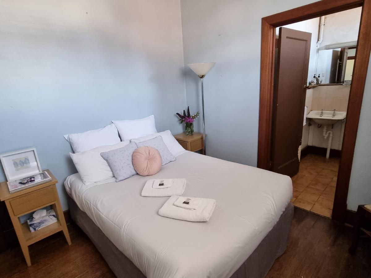La Cochon Rose Motel Saint Arnaud 외부 사진